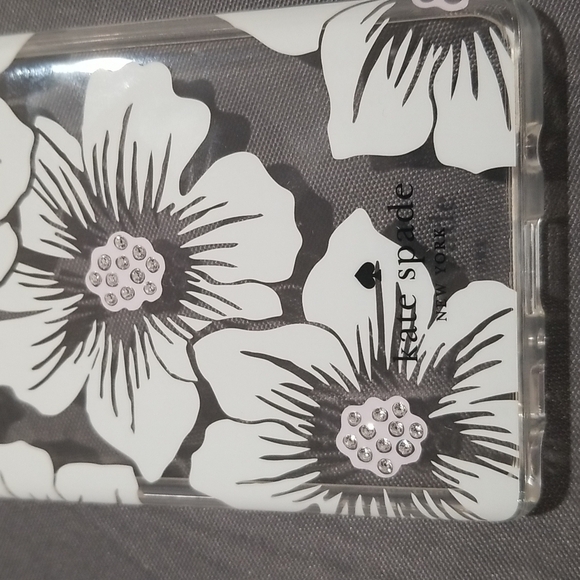 💕KATE SPADE💕 Floral Flexible Hardshell Case NWT - Picture 4 of 10